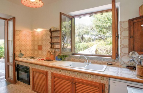 Ansedonia Villa | Swanky Villa in Ansedonia near Feniglia Beach