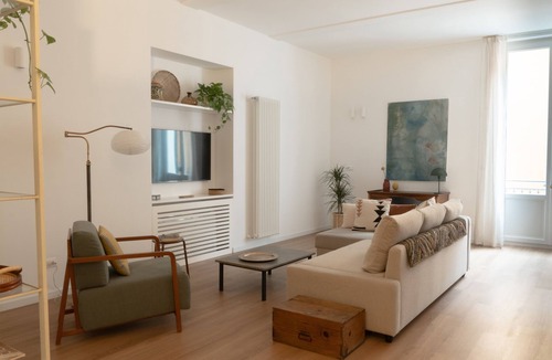 Palermo Apartment | T-home 2 | Stylish Apartment Palermo Center