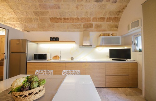 Polignano a Mare Apartment | TD Casa Kairos Cozy Smart Apartment in the Cen.