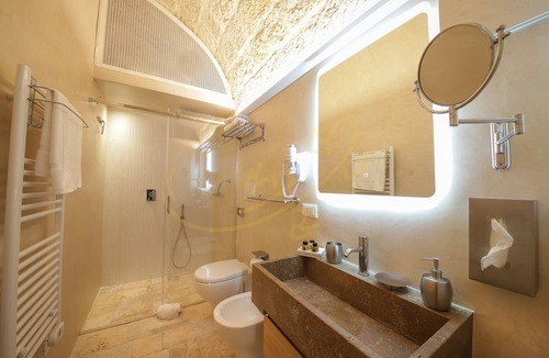 Polignano a Mare Apartment | TD Casa Kairos Cozy Smart Apartment in the Cen.