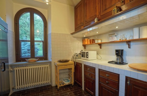Casteldelci Villa | Tenuta d’Elci – Private Estate for 14 | Private Pool, Nature & Total Privacy
