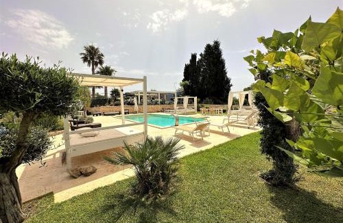 Avola House | Tenuta Green House - Exclusive Property with Pool for 11 Guests