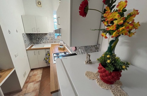 Salemi Apartment | Teresa's Holiday Home | Your Gateway to Western Sicily with private parking