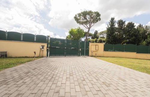 Capannelle Apartment | Terraced Apartment by the Ancient Appian Way 6