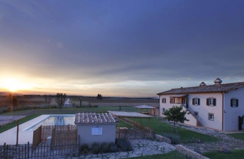 Montorsaio House | Terzerie Country House IL BALDACCHINO