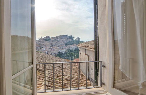 Arpino House | The Arpino Suite - vacation rental by owner