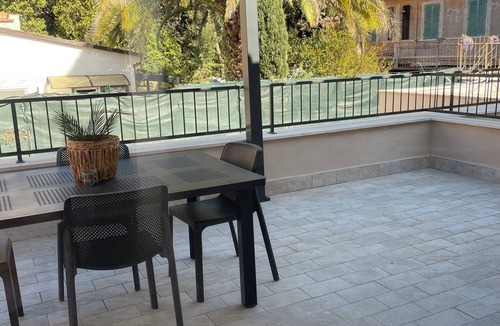 Aurelio Apartment | The Castelletto - Chic apartment