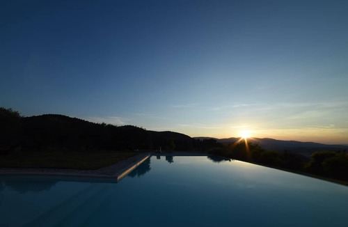 Spoleto Apartment | The Cherry Tree Apartment Farmhouse La Paladina