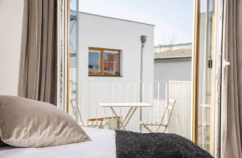 Schmargendorf Apartment | The Faces | Premium Studio | Balcony | 304