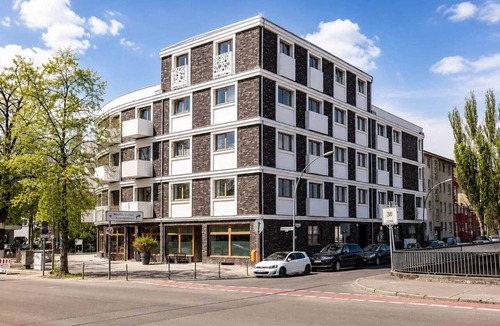 Schmargendorf Apartment | The Faces | Premium Studio | Balcony | 301