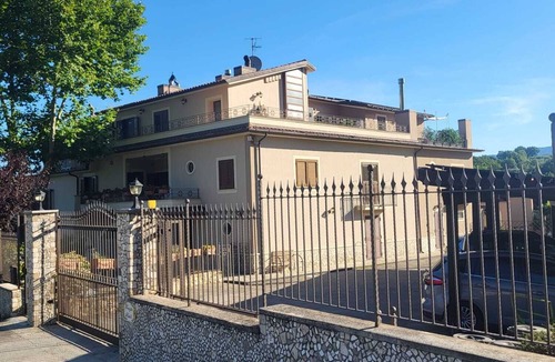 Sant'Agata de'Goti Apartment | The Masseria Tidei vacation home in the Benevento countryside is an oasis of relaxation.