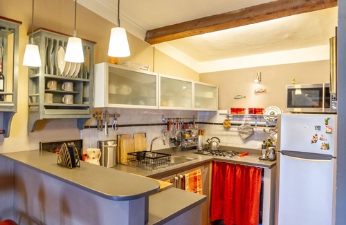 Ravi House | The Nest, Hamlet in Tuscany – Mountain View, Private Terrace & Wi-Fi