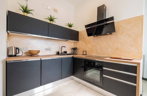 Municipio 1 Apartment | The one, Luxury Seaview with Piano