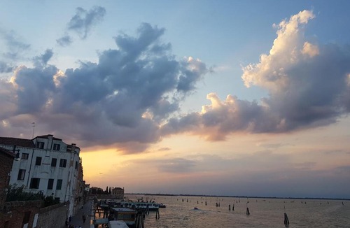 Cannaregio Apartment | the secret garden in the very heart of Venice