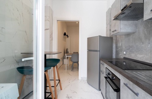 Municipio 2 Apartment | The Urban Nest White and Grey by Wonderful Italy