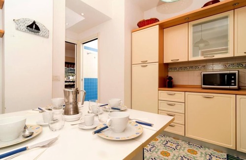 Seiano Condo | the view holiday house