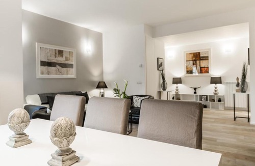 Rione III Colonna Apartment | Thebestinrome Vite