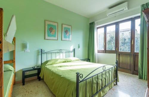 Cerveteri Hotel | Three Guest House