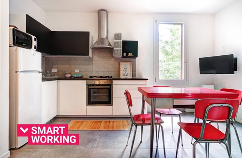 Bolognina Apartment | Tiarini Apartment in Bolognina by Wonderful Italy