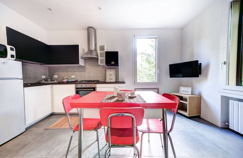 Bolognina Apartment | Tiarini Apartment in Bolognina by Wonderful Italy