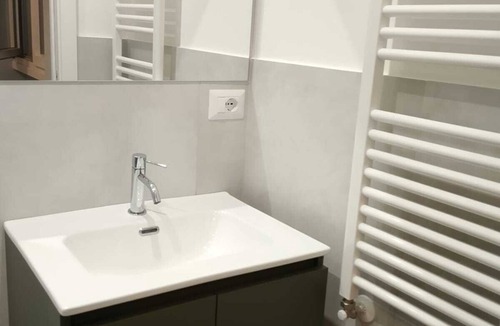 Universita House | tiburtinastay