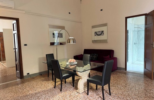Matraia Apartment | Tintoretto Superior Apartment in historic Villa near Lucca