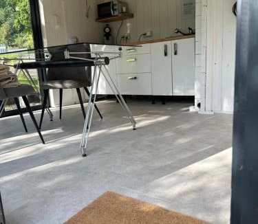 Ortenberg Apartment | Tinyhaus & Souterrain Apartment in Ortenberg