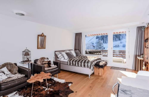 Engelberg Apartment | Titlis Studio Engelberg | Balcony, View & Parking