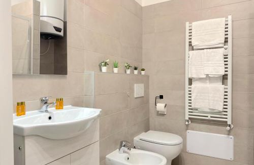 Santo Stefano Apartment | Tonio To Masini