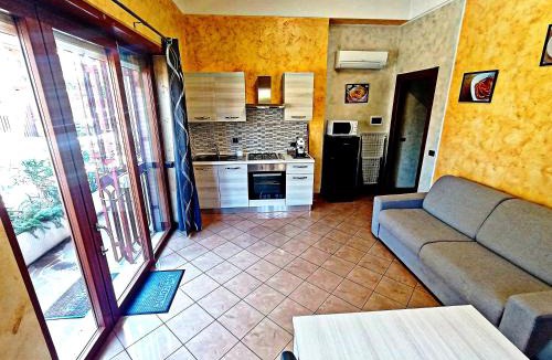 Zona XIX Casal Morena Apartment | Top Apartments Roma 2 Metro A Free Parking