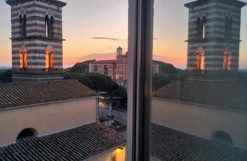 Viterbo Apartment | Torre Subrosa, vasca in camera cromoterapia