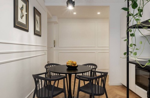 Rione XVI Ludovisi Apartment | Toscana 2bis - FromHometoRome