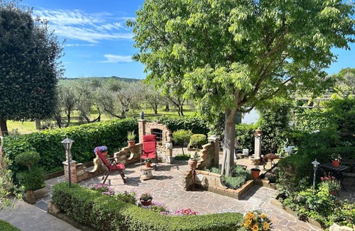 Castellina Marittima House | Toscana Uno