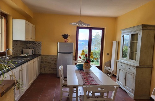 Monte Santa Maria Tiberina House | Tranquil Farmhouse in Umbria