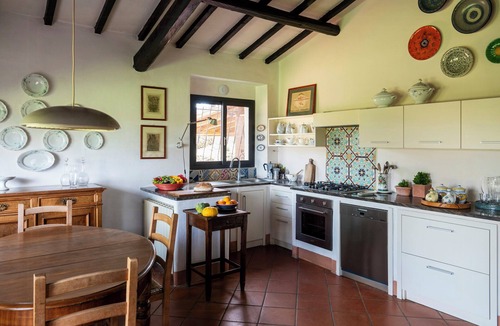 Magliano in Toscana House | Traditional Tuscan villa on hill with pool