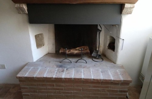 Montecchio Apartment | Traditional apartment in heart of medieval village