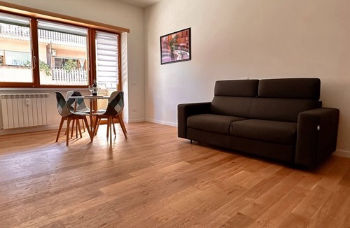 Testaccio Apartment | Trastevere Caesar's Suite