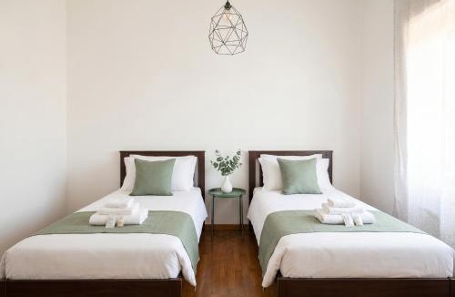 Quartiere XI Portuense Apartment | Trastevere Chic 2 Suite Home - Near Center & Station