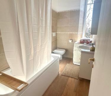 Gianicolense Apartment | Trastevere Roma Style Apartment
