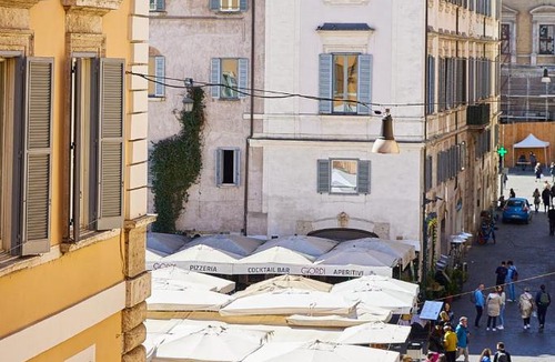 Rione VI Parione Apartment | TrastevereHome - Elegant Apartment Near Navona Square