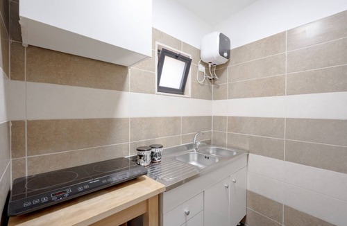 Municipio 2 Apartment | Traveler's Lairs - Elegant Shelters with Local Charm