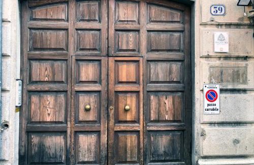 Ferrara Historic Centre House | Triquetra