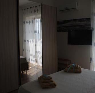 Formia Apartment | Tropical House