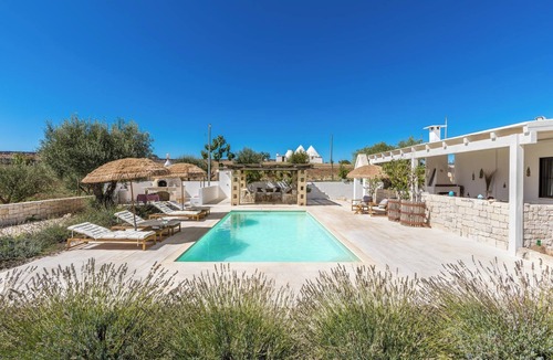Martina Franca House | Trulli Claudia by Perle di Puglia