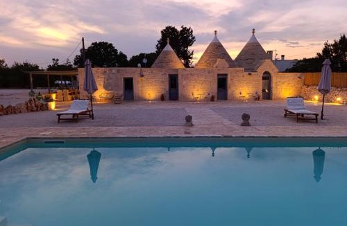 Martina Franca Villa | Trulli Fortunato private, heated swimming pool