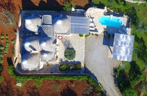 Ostuni House | Trulli in Valle d'Itra with Pool and Views