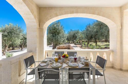 Fasano Villa | Trulli Ulivo di Puglia by BarbarHouse