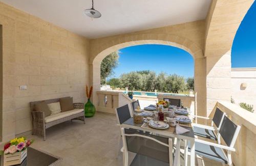 Fasano Villa | Trulli Ulivo di Puglia by BarbarHouse