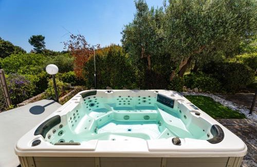 Gorgofreddo Villa | Trulli Valeria by MONHOLIDAY