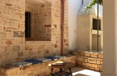 Montalbano House | Trullo Canonico